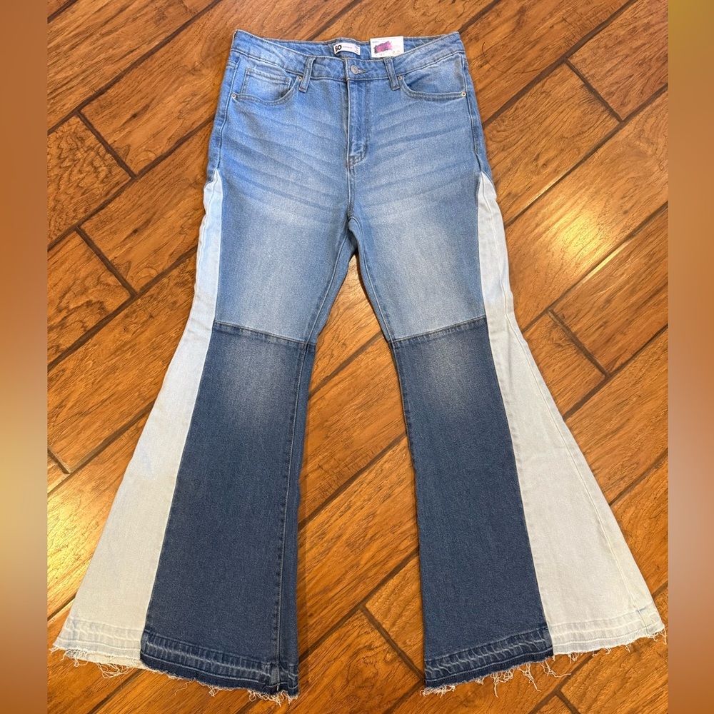 SO Flare Jeans womens 11 (fit 30x32) Mid Rise blue colorblock bell bottom hippie